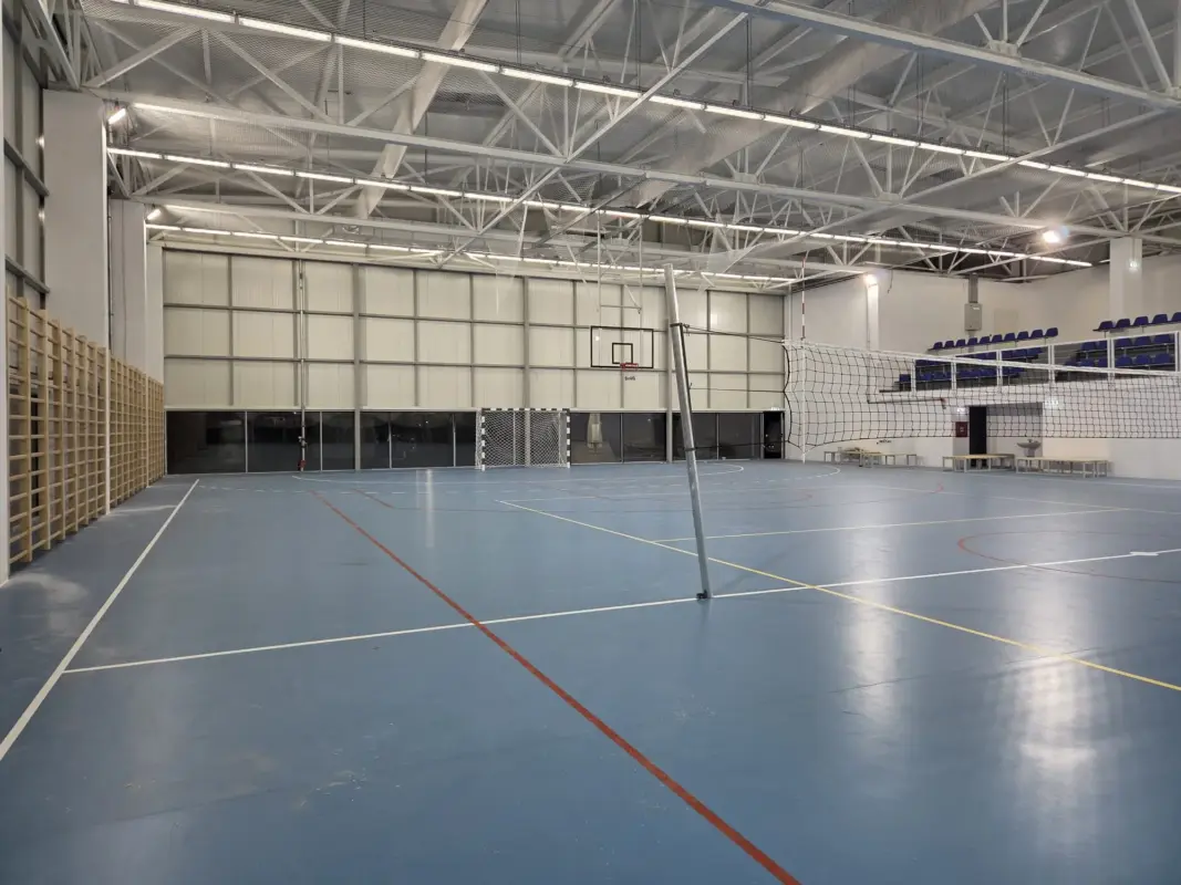 Dotări echipamente sportive pentru sală de sport